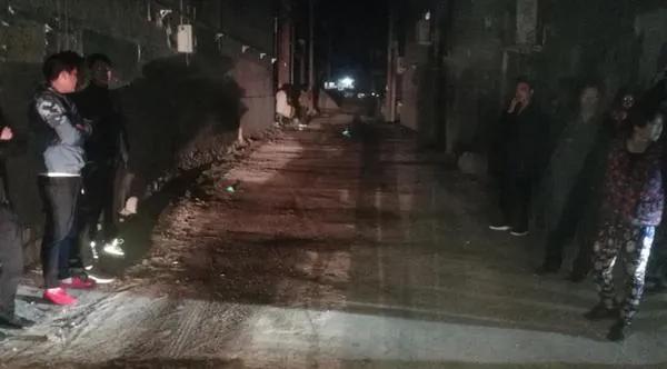 5岁男童撞倒1岁半幼童 警方介入五岁男童不慎撞倒一岁半幼童，警方介入处理引发社会关注